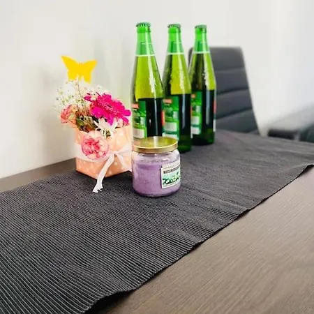 Apartament, Free Parking, Blisko Rynek-dworzec Pkp-pks, Sklepy *