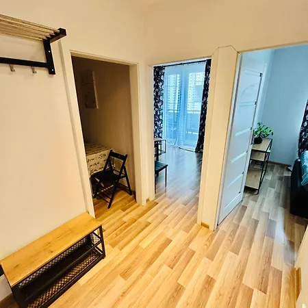 Apartament, Free Parking, Blisko Rynek-dworzec Pkp-pks, Sklepy