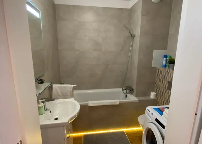 Apartament, Free Parking, Blisko Rynek-dworzec Pkp-pks, Sklepy