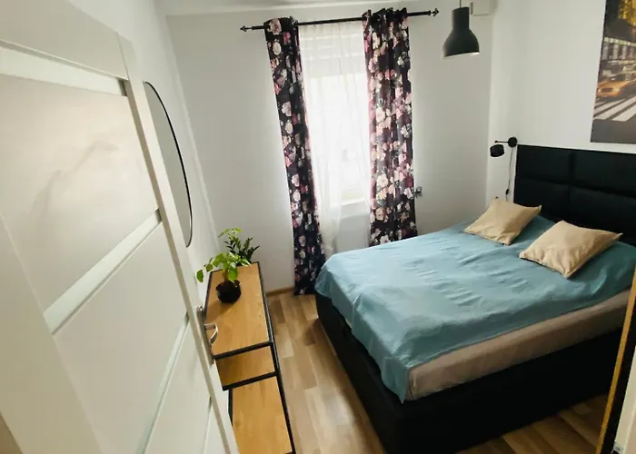 Apartament, Free Parking, Blisko Rynek-dworzec Pkp-pks, Sklepy