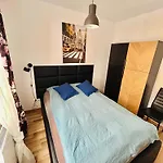 Apartament, Free Parking, Blisko Rynek-dworzec Pkp-pks, Sklepy Apartment
