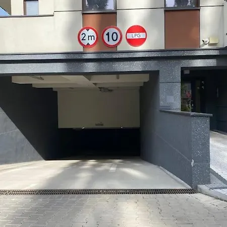 Apartament Apartament, Free Parking, Blisko Rynek-dworzec Pkp-pks, Sklepy Wrocław