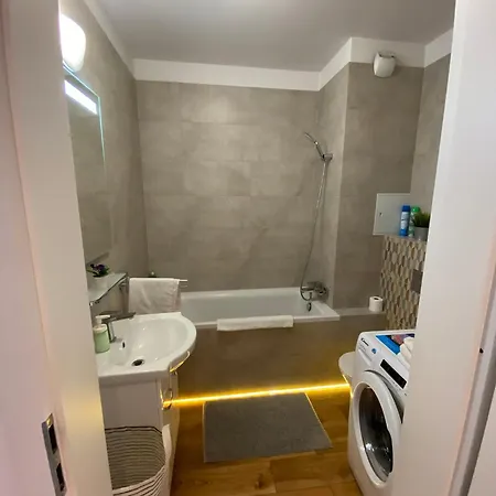 Apartament, Free Parking, Blisko Rynek-dworzec Pkp-pks, Sklepy