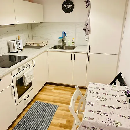 Apartament, Free Parking, Blisko Rynek-dworzec Pkp-pks, Sklepy Apartament *
