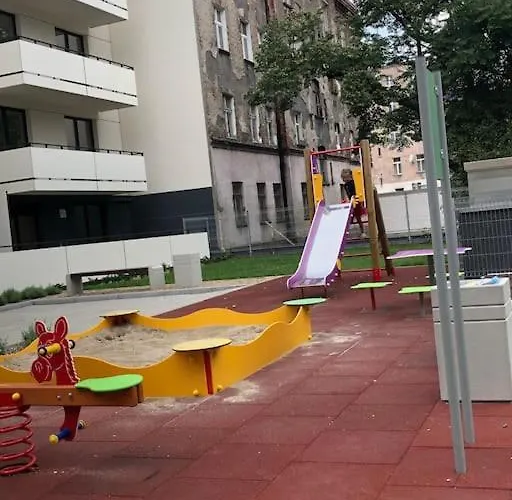 Apartament, Free Parking, Blisko Rynek-dworzec Pkp-pks, Sklepy Lägenhet